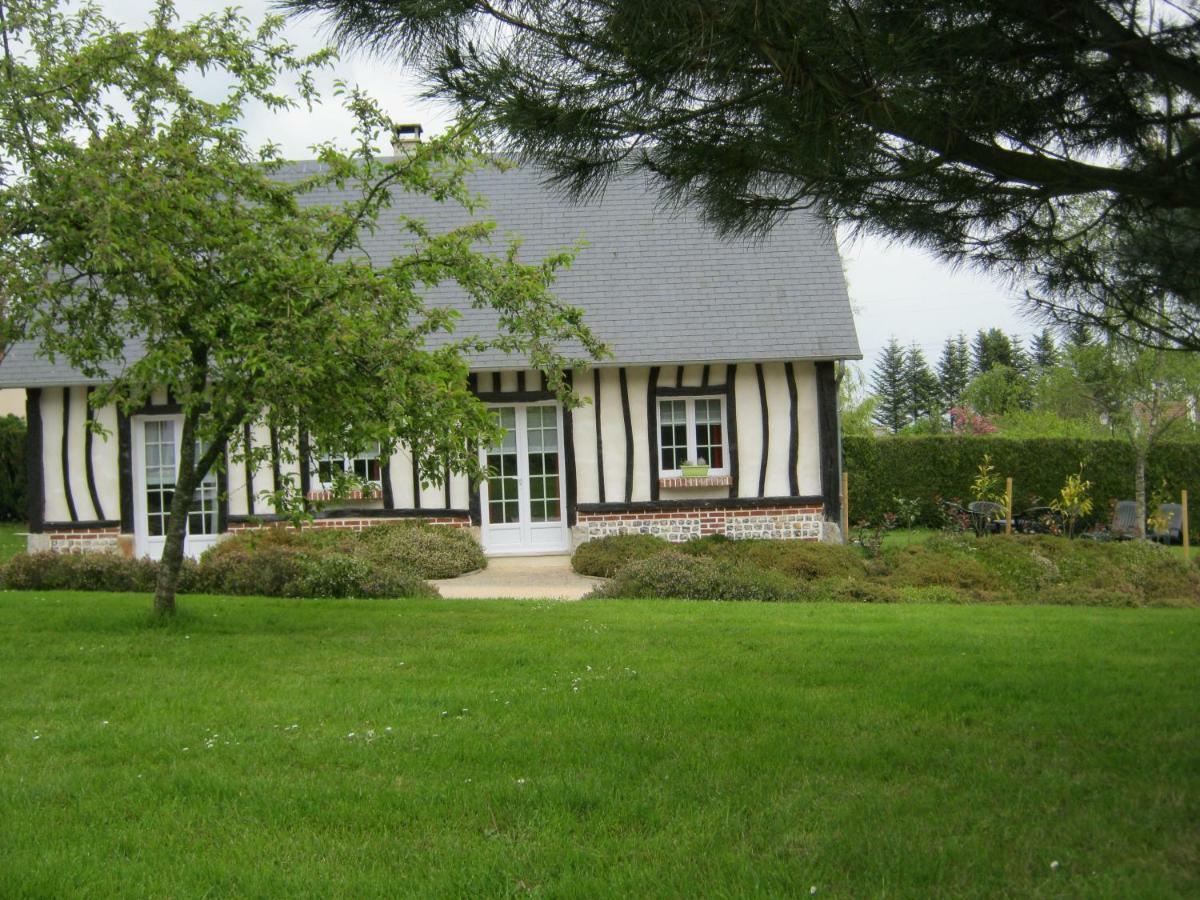 Gite Des Pins Penches Brunville Екстериор снимка