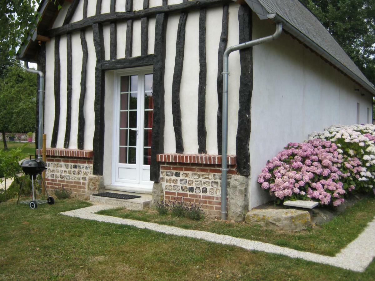 Gite Des Pins Penches Brunville Екстериор снимка